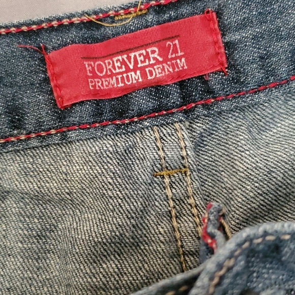 Ripped Jeans (Comfy) - Picture 4 of 5